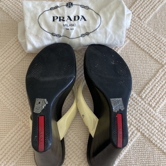 Sporty, Stylish Prada Flip Flop Wedges. Size 37.5 - Picture 10 of 10